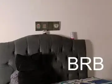 Chaturbate Free Porn Cam of harry_brown2324
