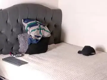 Chaturbate Adult Webcam of harry_brown2324