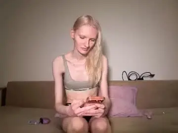 Chaturbate Sex Cam of krstn_tg