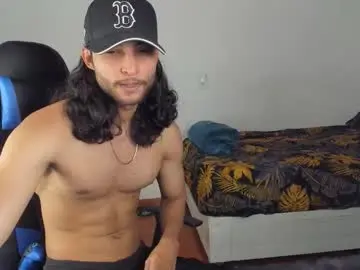 Chaturbate Sex Cam of massatgeserotics