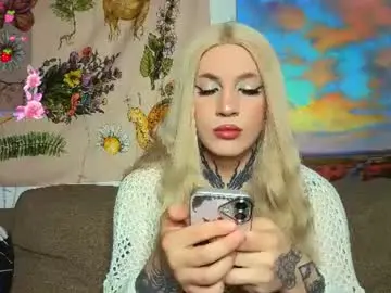 Chaturbate Live Porn of mavis_crystal