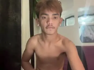 Chaturbate Live Porn of p1noytwink_mier
