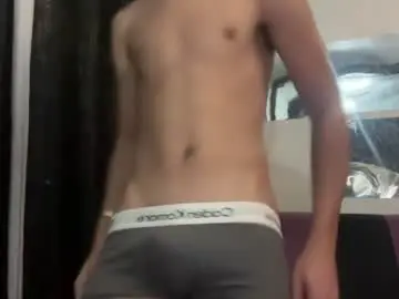 Chaturbate Watch Live Sex Cams of p1noytwink_mier