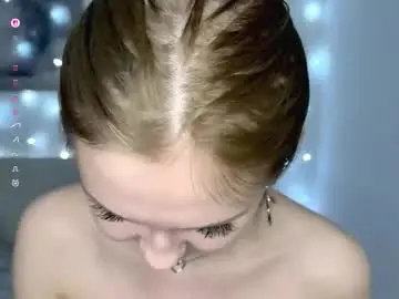 Chaturbate Live Sex Cam of carollkaps