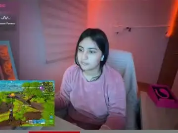 Chaturbate Live Sex Cam of cloe_small08