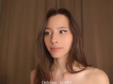 Chaturbate Adult Webcams of falinecrosthwaite