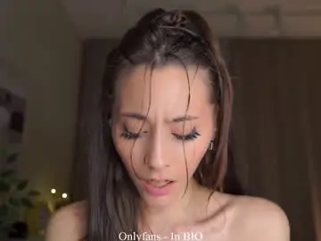 Chaturbate Watch Live Sex Cams of falinecrosthwaite