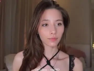 Chaturbate Nude Webcam of falinecrosthwaite