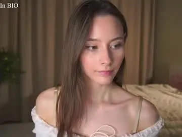 Chaturbate Nude Webcam of falinecrosthwaite