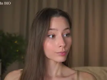 Chaturbate Sex Chat of falinecrosthwaite