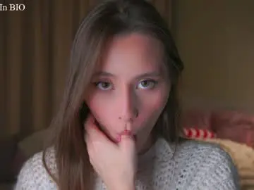 Chaturbate Watch Live Sex Cams of falinecrosthwaite