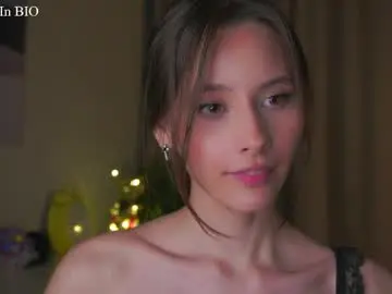 Chaturbate Watch Live Sex Cams of falinecrosthwaite