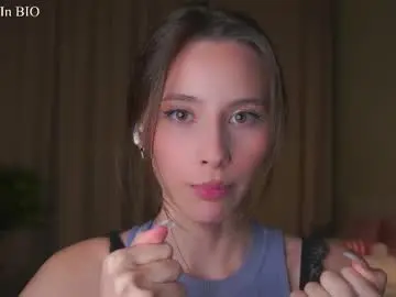 Chaturbate Live Porn of falinecrosthwaite