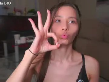 Chaturbate Free Live Porn of falinecrosthwaite