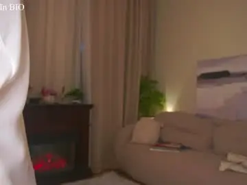 Chaturbate Free Porn Cam of falinecrosthwaite