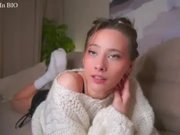 Chaturbate Live Sex of falinecrosthwaite