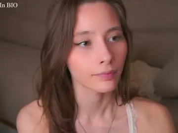 Chaturbate Free Porn Cam of falinecrosthwaite