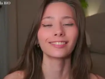 Chaturbate Free Live Porn of falinecrosthwaite