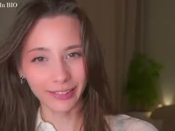 Chaturbate Free Porn Cam of falinecrosthwaite