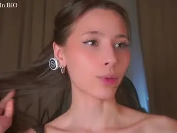 Chaturbate Sex Chat of falinecrosthwaite