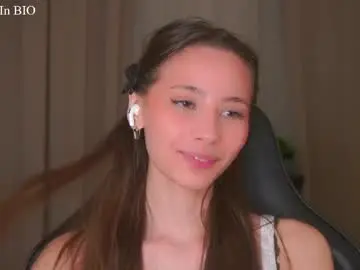 Chaturbate Sex Cam of falinecrosthwaite