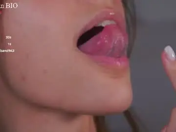 Chaturbate Watch Live Sex Cams of falinecrosthwaite