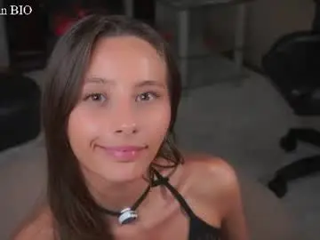 Chaturbate Live Porn of falinecrosthwaite