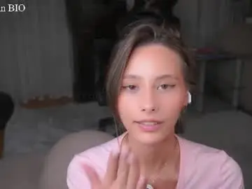 Chaturbate Nude Webcam of falinecrosthwaite