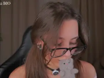 Chaturbate Private Sex Chat of falinecrosthwaite