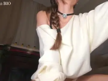 Chaturbate Adult Webcams of falinecrosthwaite