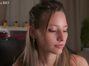 Chaturbate Private Sex Chat of falinecrosthwaite