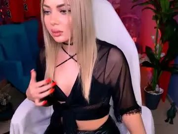 Chaturbate Watch Live Sex Cams of hyileyclark