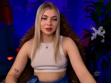 Chaturbate Nude Webcam of hyileyclark