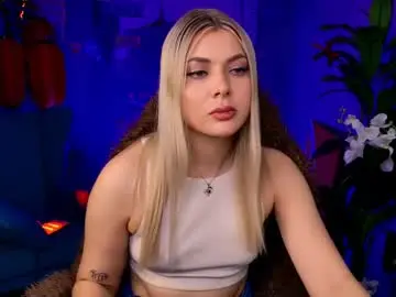 Chaturbate Adult Webcams of hyileyclark