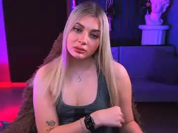 Chaturbate Adult Webcams of hyileyclark