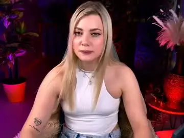 Chaturbate Adult Video Chat of hyileyclark