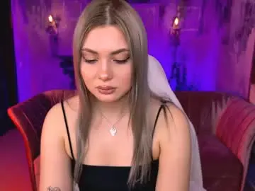 Chaturbate Live Porn of hyileyclark