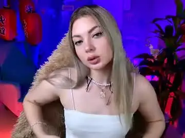 Chaturbate Live Porn of hyileyclark