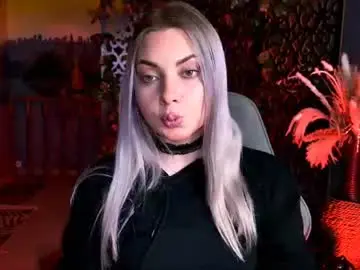 Chaturbate Nude Webcam of hyileyclark
