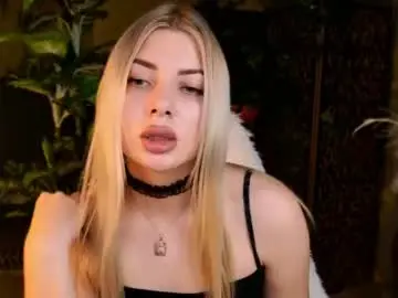 Chaturbate Adult Webcams of hyileyclark