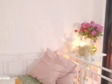 Chaturbate Live Sex of milky_0