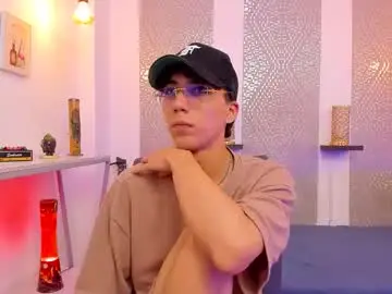 Chaturbate Live Porn of nikolay_gregori