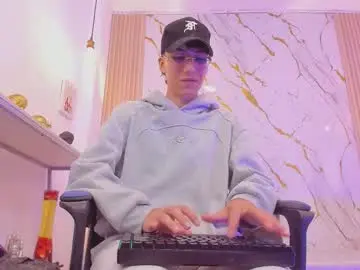 Chaturbate Live Sex of nikolay_gregori