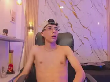 Chaturbate Free Live Porn of nikolay_gregori