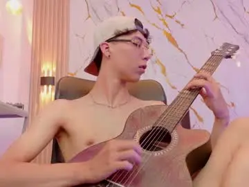 Chaturbate Free Live Porn of nikolay_gregori