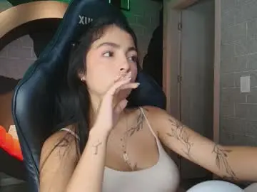 Chaturbate Live Porn of roussegil