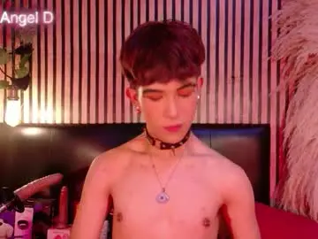 Chaturbate Sex Cam of angeldustt_19