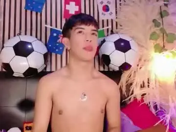 Chaturbate Adult Video Chat of angeldustt_19
