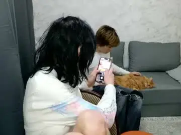 Chaturbate Live Porn of bonnie_and_c1yde