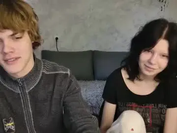 Chaturbate Live Sex Cam of bonnie_and_c1yde